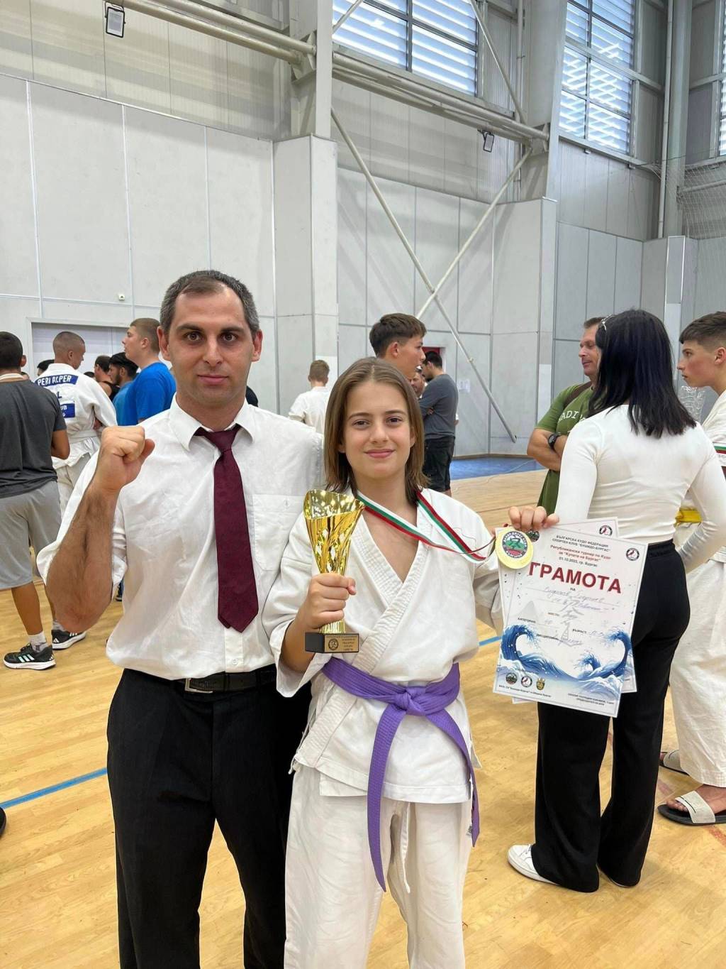 Медалист в Национален конкурс по бойни&nbsp;изкуства